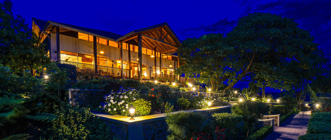 Best Mid range lodges in Bwindi Impenetrable National Park