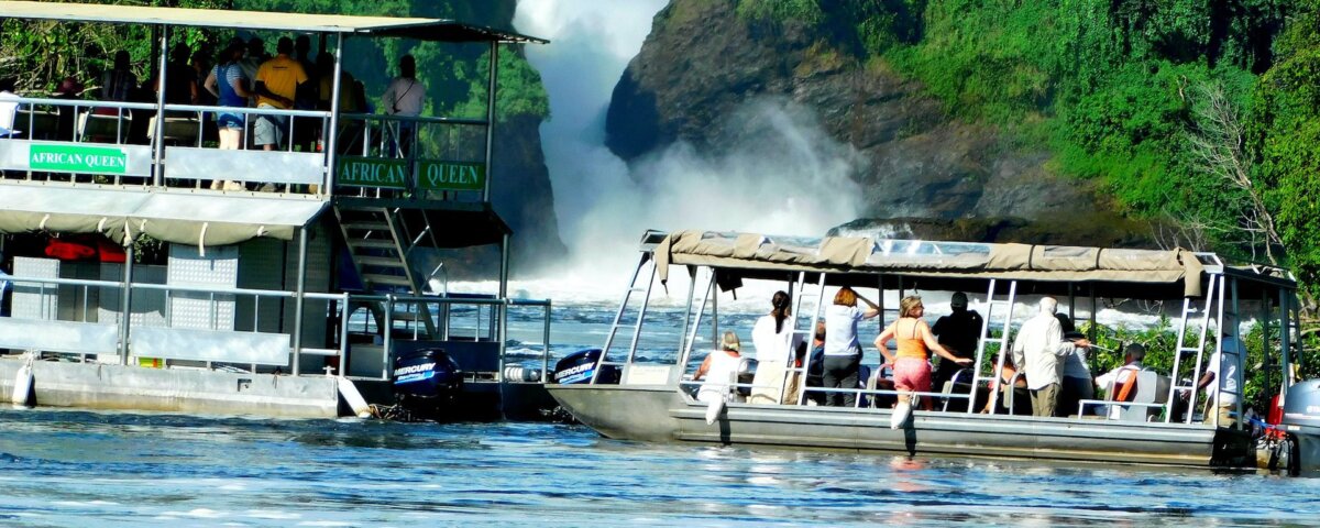 Boat safaris in Uganda