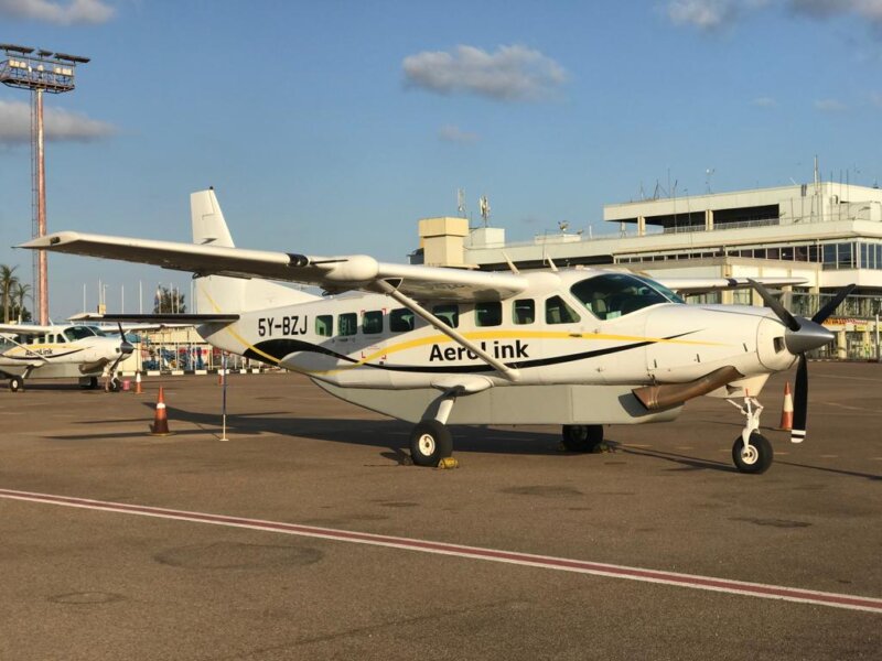 Closest Airports to Queen Elizabeth National Park