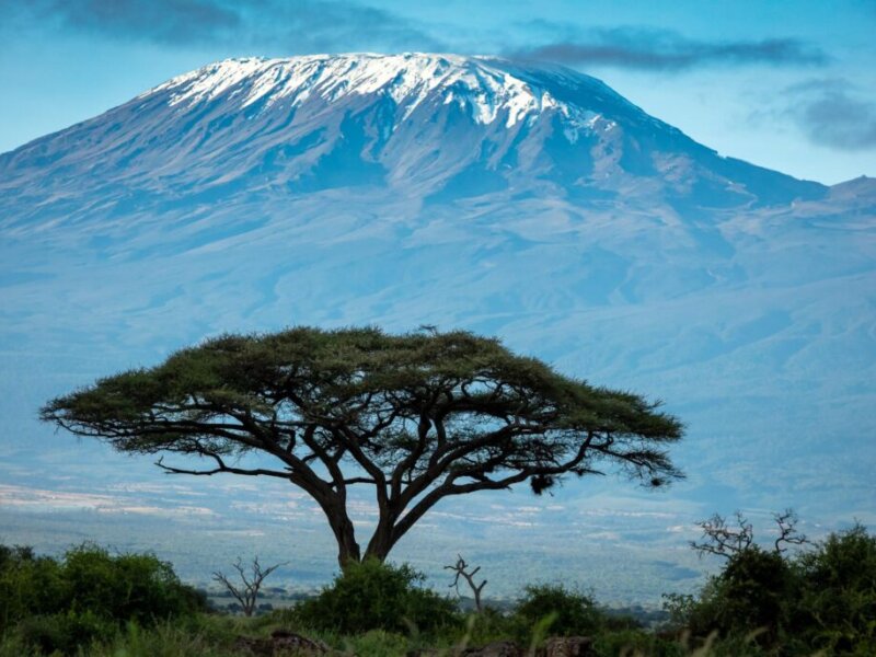 Can you see Mount Kilimanjaro from Amboseli?