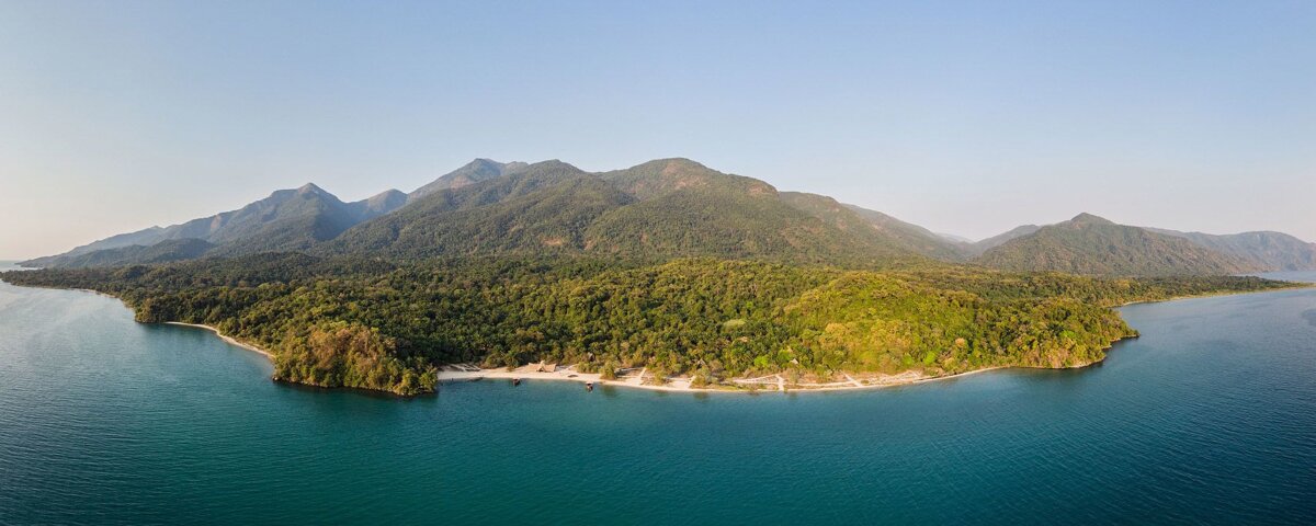 Mahale Mountains National Park Safaris:
