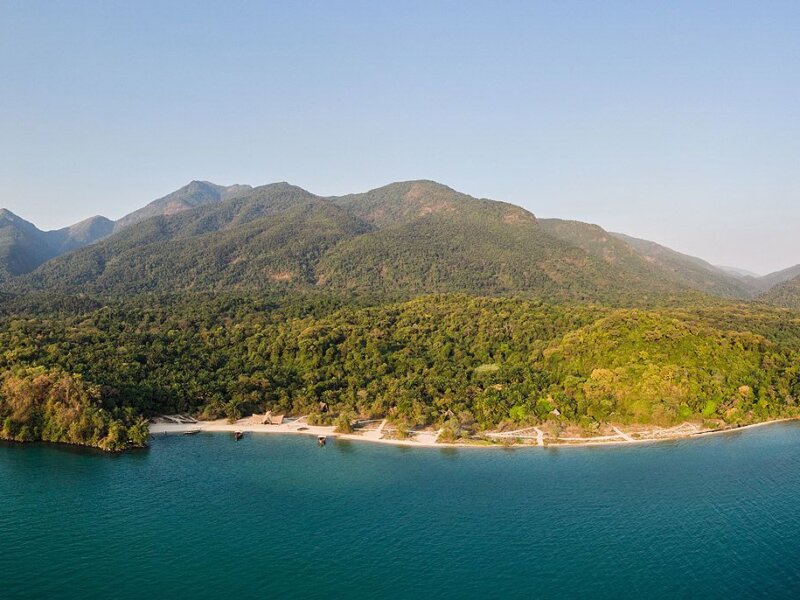 Mahale Mountains National Park Safaris: