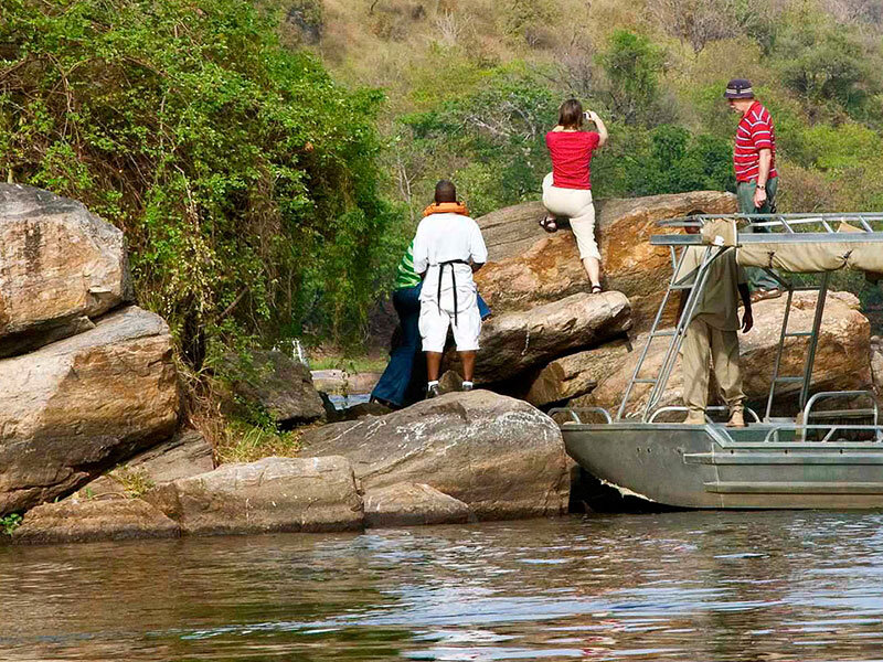 Are boat safaris available in Uganda