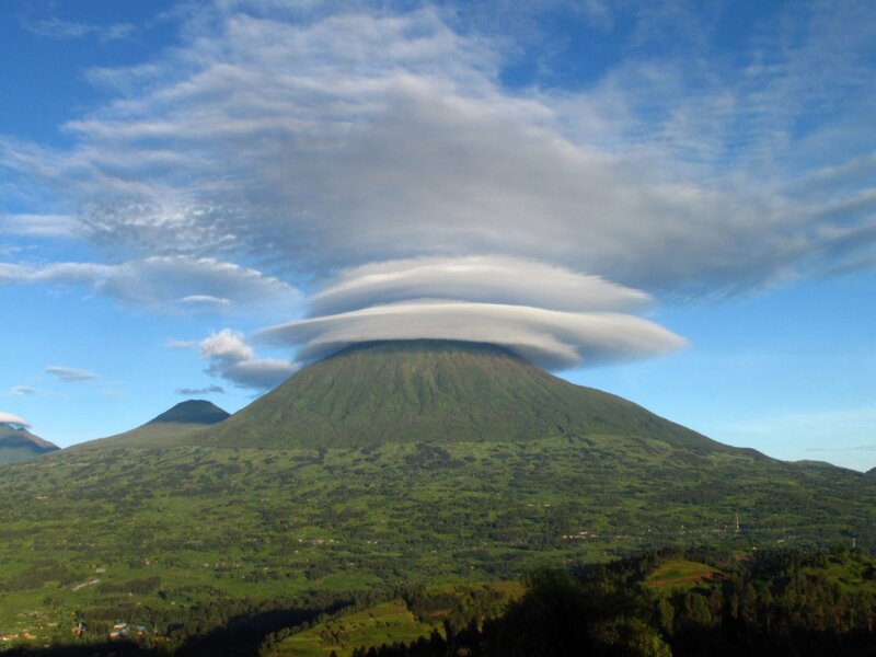 Can I Fly to Volcanoes National Park