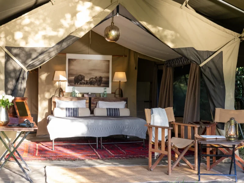 What are the best luxury mobile camps in Kenya?