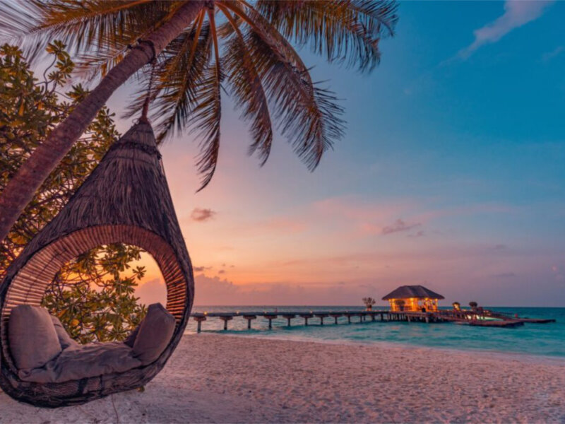 What Are the Best Luxury Honeymoon Packages